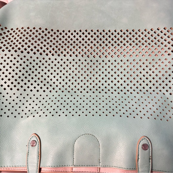 CARLOS by CARLOS Santana Mila Tote - Picture 17 of 17